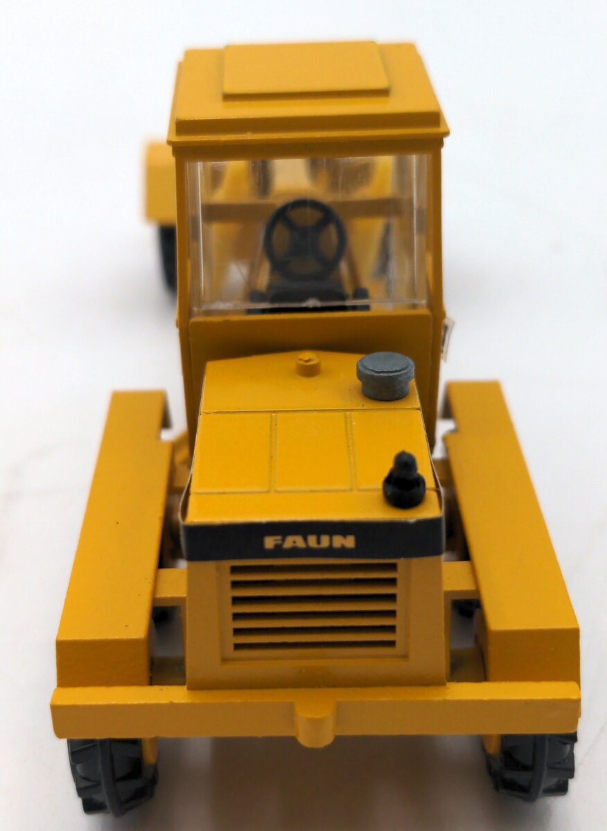 Conrad 268 1:50 Scale Diecast Faun F-85A Motor Grader. EX/Box