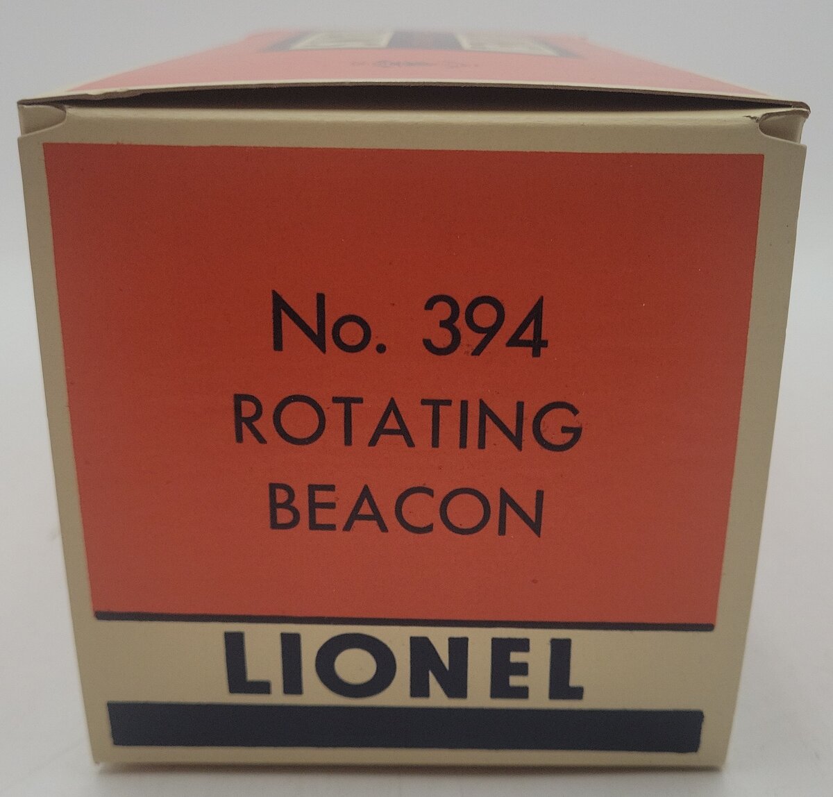 Lionel 394 Vintage O Gauge Red Revolving Beacon Tower VG/Box