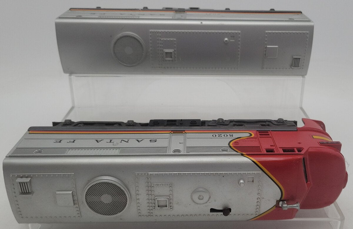 Lionel 6-8020 O Gauge Santa Fe Alco A/B Diesel Locomotive Set #8020/8021 EX