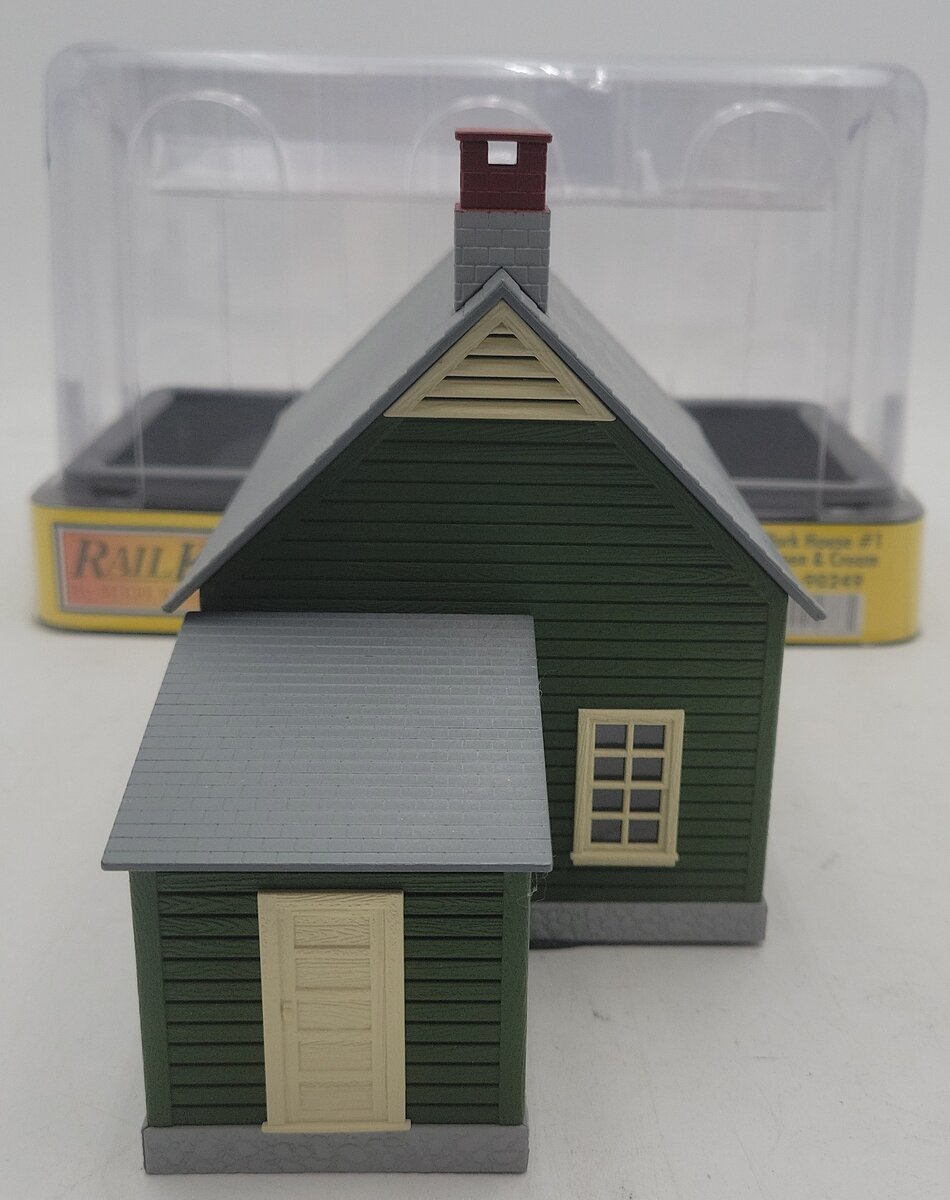 MTH 30-90249 Work House #1 (Green & Cream) EX/Box