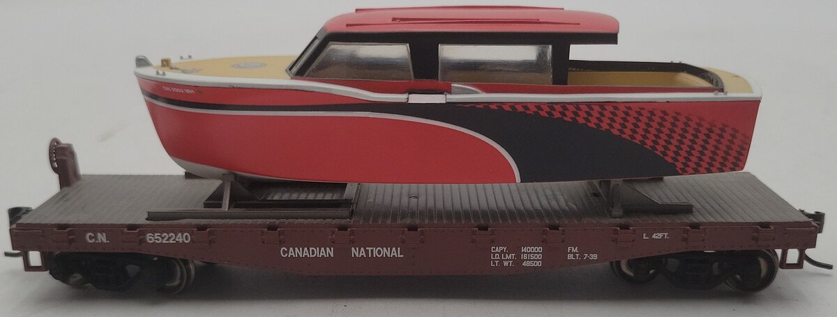 Athearn 96315 HO Canadian National 40' Flat with Boat #652240 EX/Box