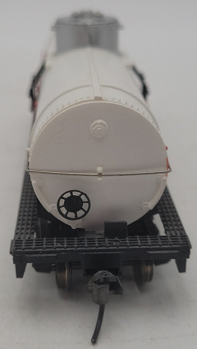 Model Power 98105 HO Scale Exxon Chemical Tank Car VG/Box