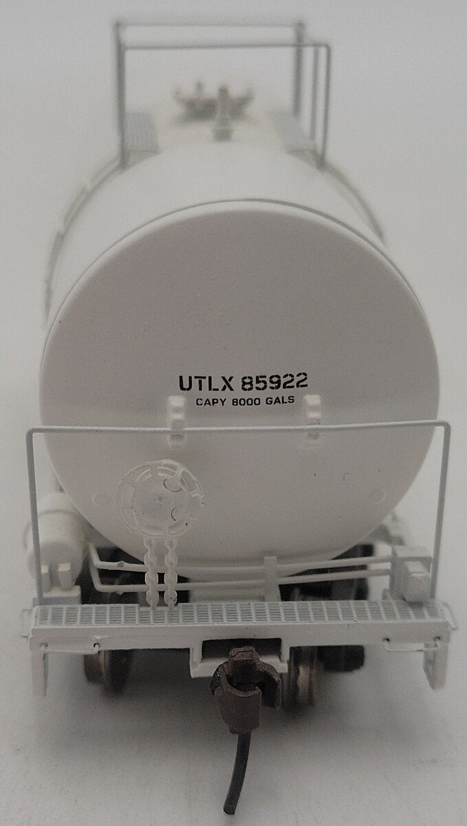 Athearn 89119 ULTX/Emery 30' NACC 8,000 Gallon Tankcar #85922 EX/Box