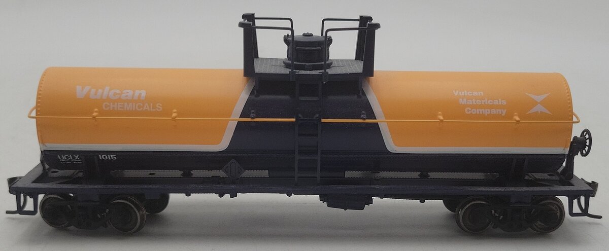 Athearn 7278 HO Scale Vulcan Chemicals Chemical Tank Car #1015 EX/Box