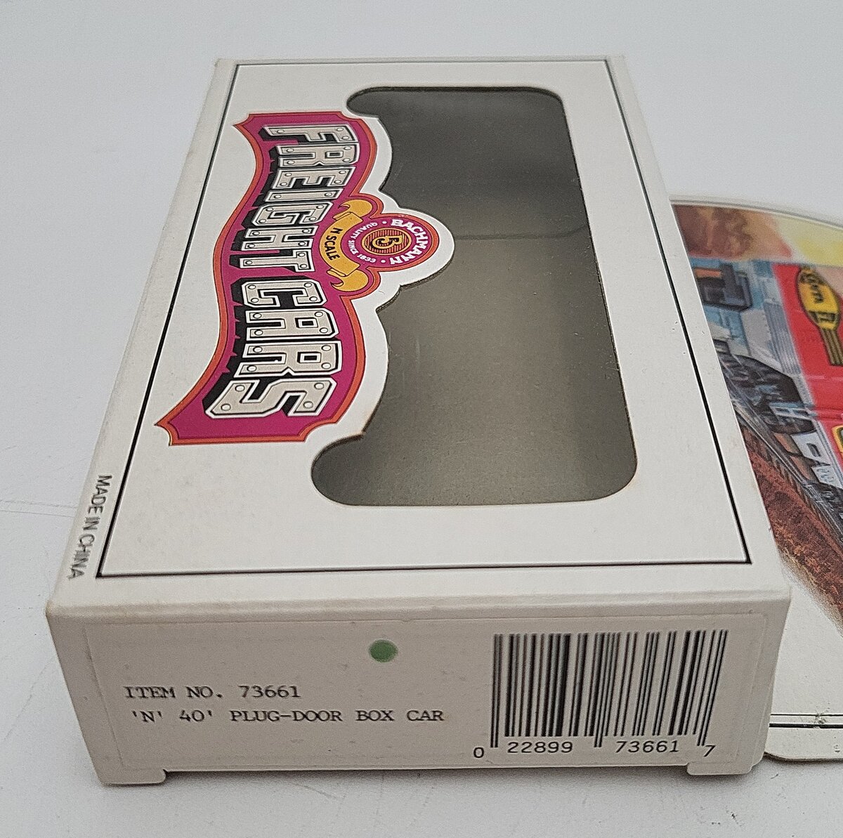 Bachmann 73661 N Scale Lehigh Valley Reefer Refridgerated Car #41003 LN/Box