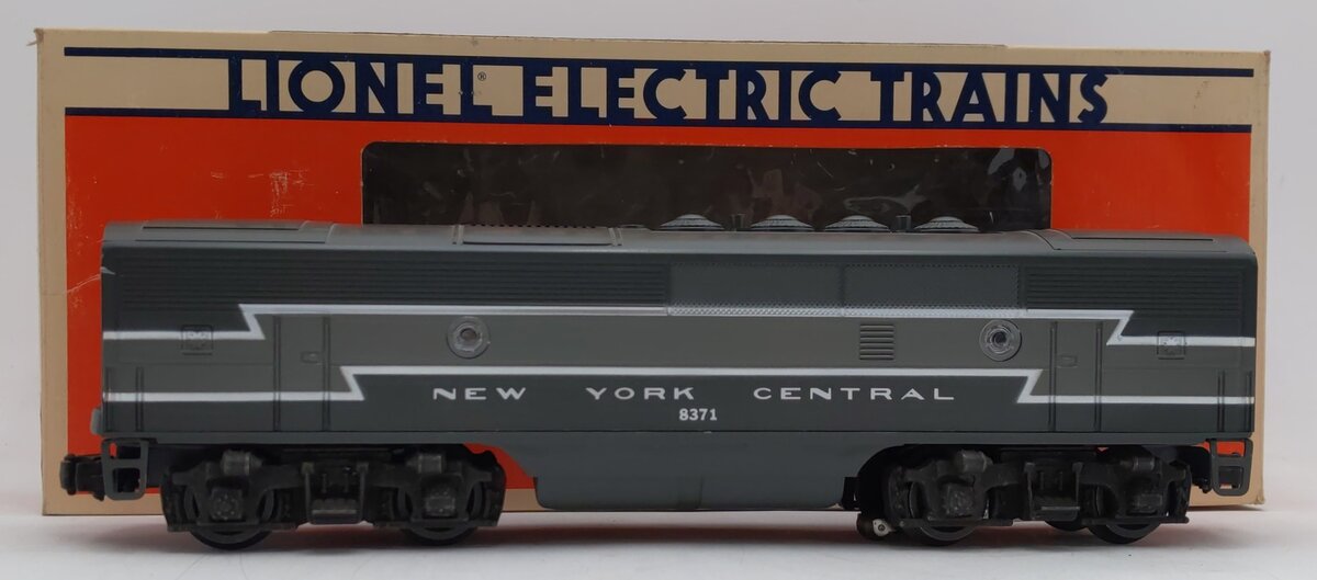 Lionel 6-8371 O New York Central F-3 B Unit Non- Pwd. Diesel Locomotive w/Horn EX/Box