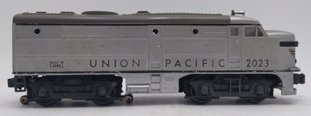 Lionel 2023T Vintage O Union Pacific Alco A Dummy Diesel Locomotive VG