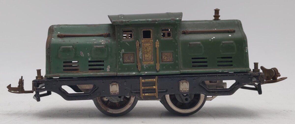 Lionel 252 Vintage O Prewar Green Tinplate Electric Locomotive