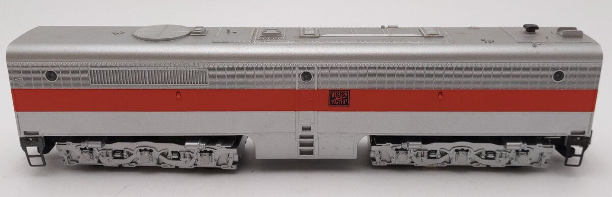 American Flyer 6-48122 S Western Pacific Non-Powered B-Unit Diesel Locomotive EX