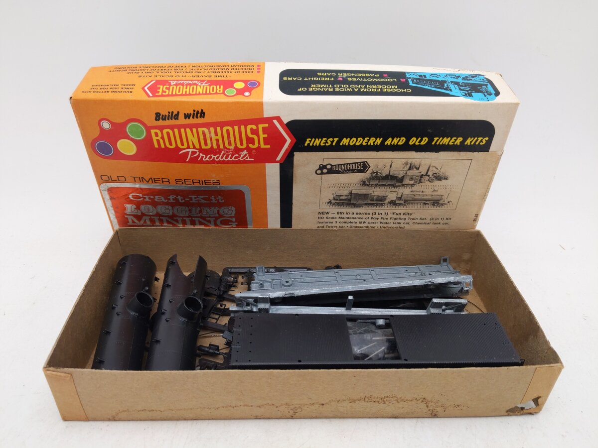 Roundhouse 1507 HO Scale Maintenance Of Way Fire Fighting Train 3-in-1 Kit VG/Box
