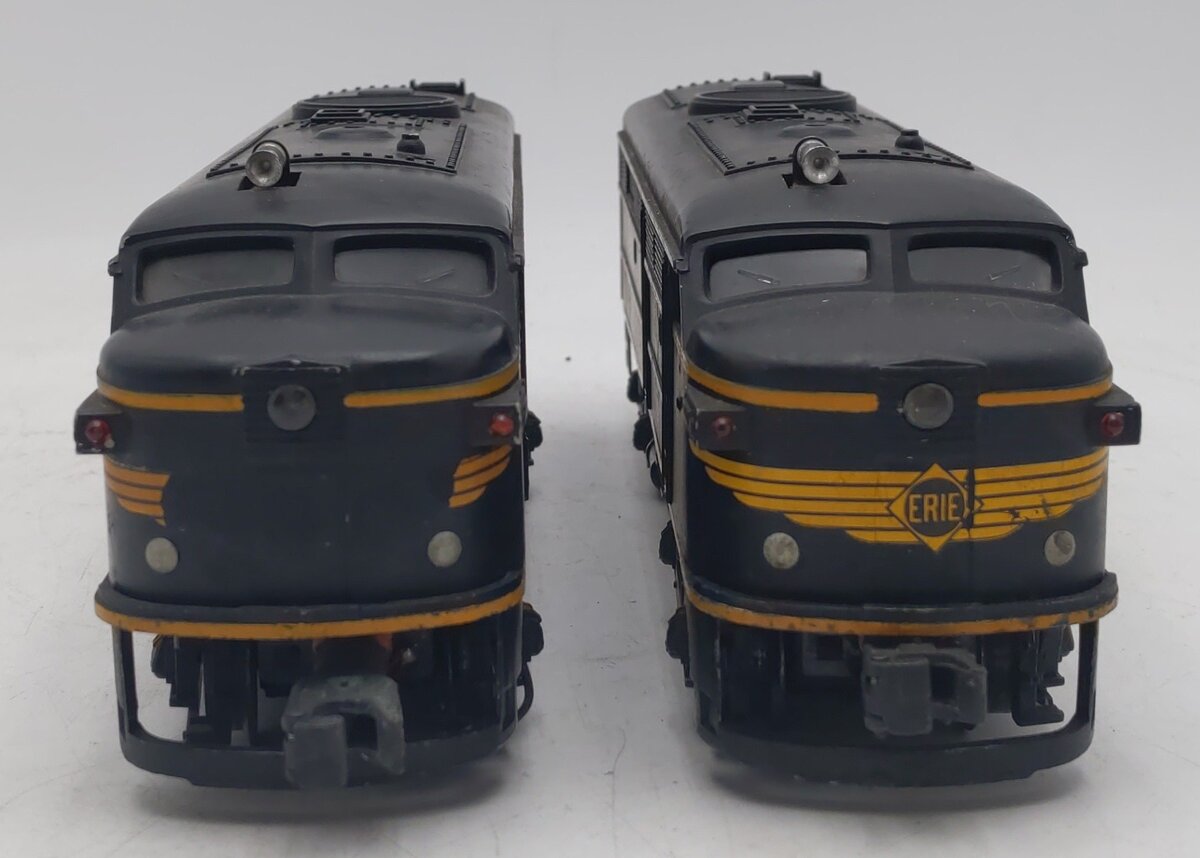 Lionel 2032 Vintage O Erie Alco AA Diesel Locomotive Set VG