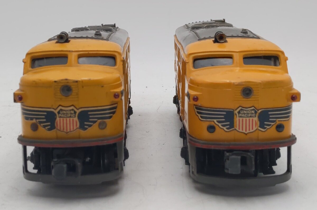Lionel 2023 Vintage O Union Pacific Alco AA Diesel Locomotive Set
