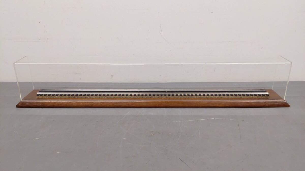 O Gauge Wooden Display Case W/ Plexiglass Top EX