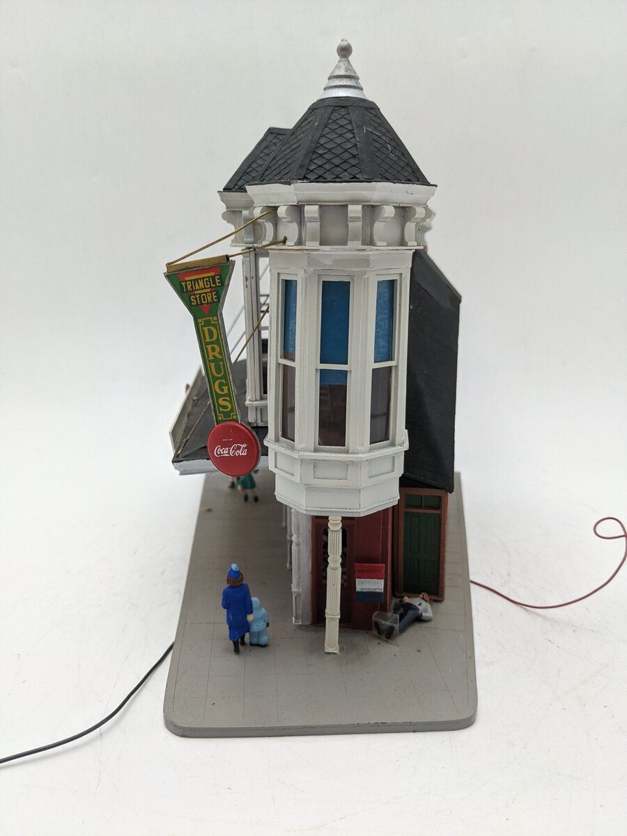 Berkshire Valley 808 O Scale Corner Drug Store Building Kit VG