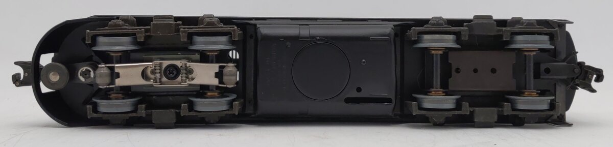 Lionel 6-8364 O Gauge Baltimore & Ohio F3 A Non-Powered Diesel Locomotive EX