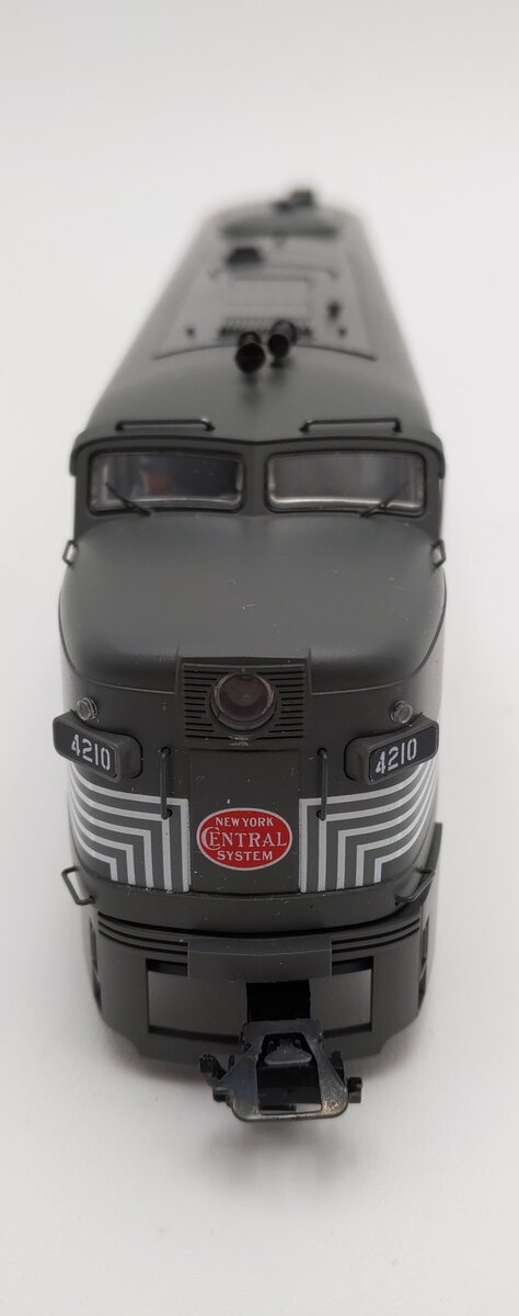 Marklin HO New York Central Alco PA-1 Diesel Locomotive #4210 w/Sound LN