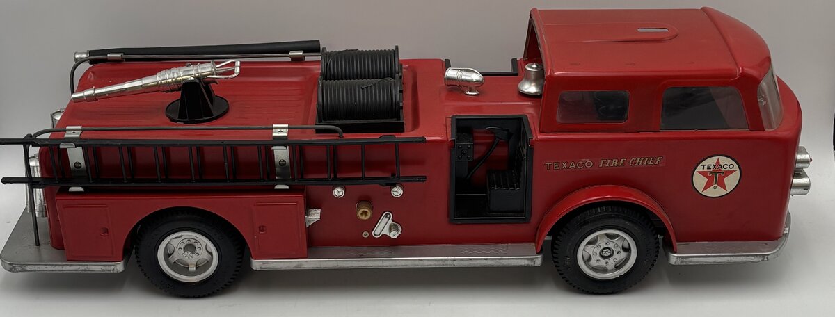 Wen Mac 517 Vintage Texaco Fire Chief Engine Truck EX