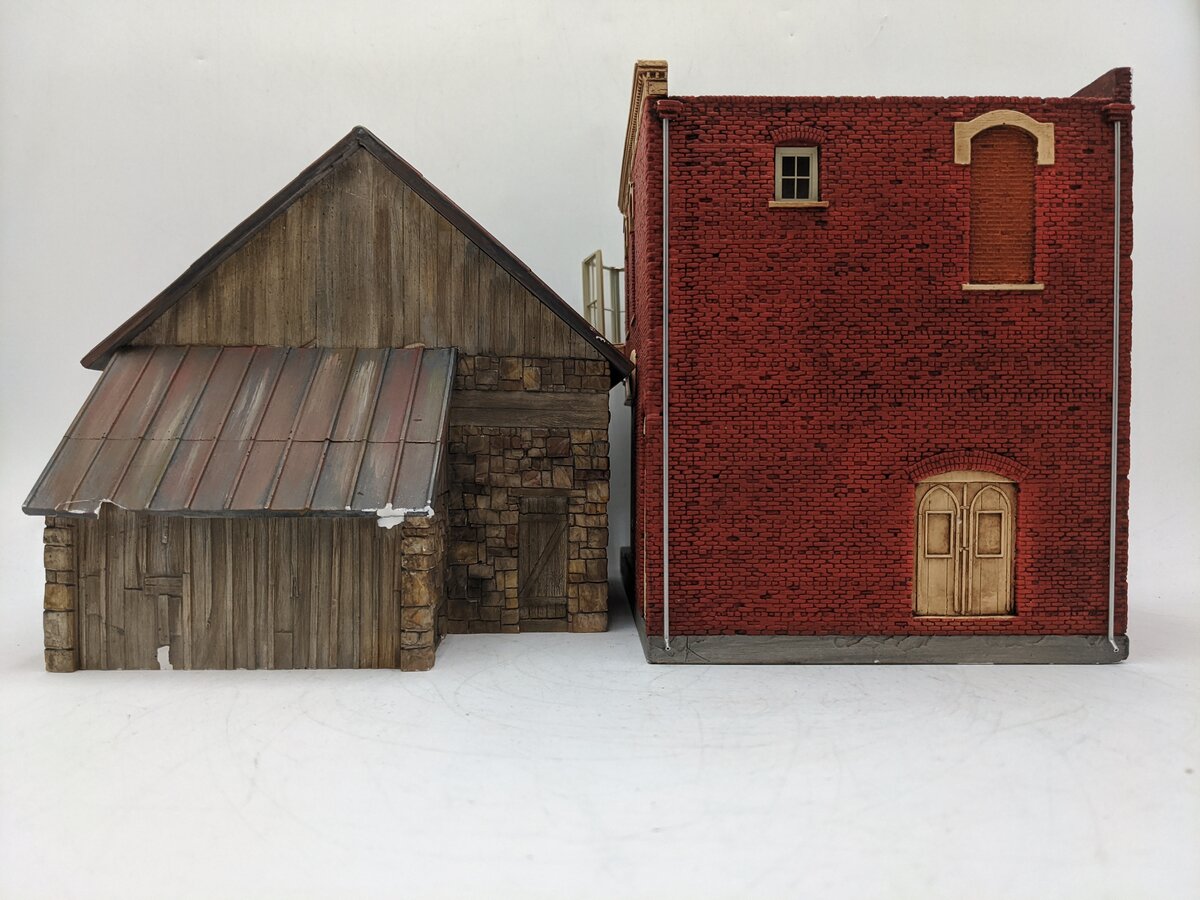 O Scale Assorted Buildings [2] VG