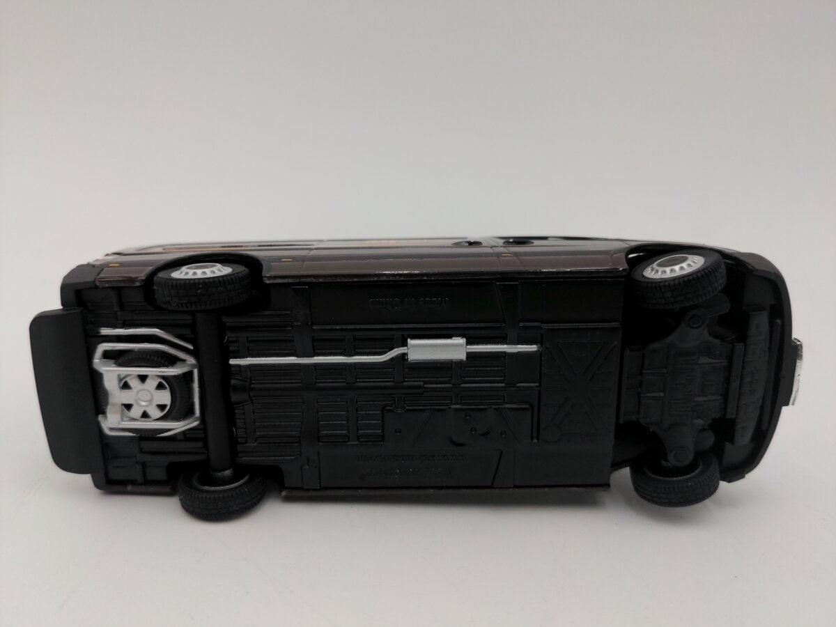 Tonkin 12-0050-01 1:50 UPS - Freightliner Sprinter Delivery Van VG/Box