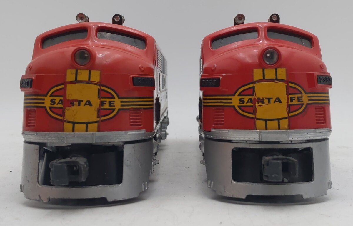 Lionel 2353 Vintage O Santa Fe F-3 AA Diesel Locomotive Set #2353 VG/Box