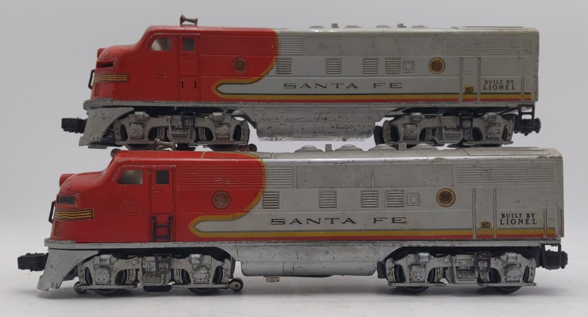 Lionel 2343 Vintage O Gauge Santa Fe F3 AA Diesel Locomotive Set VG