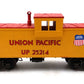 MTH 20-91013 Union Pacific Illuminated Extended Vision Caboose #25214 EX