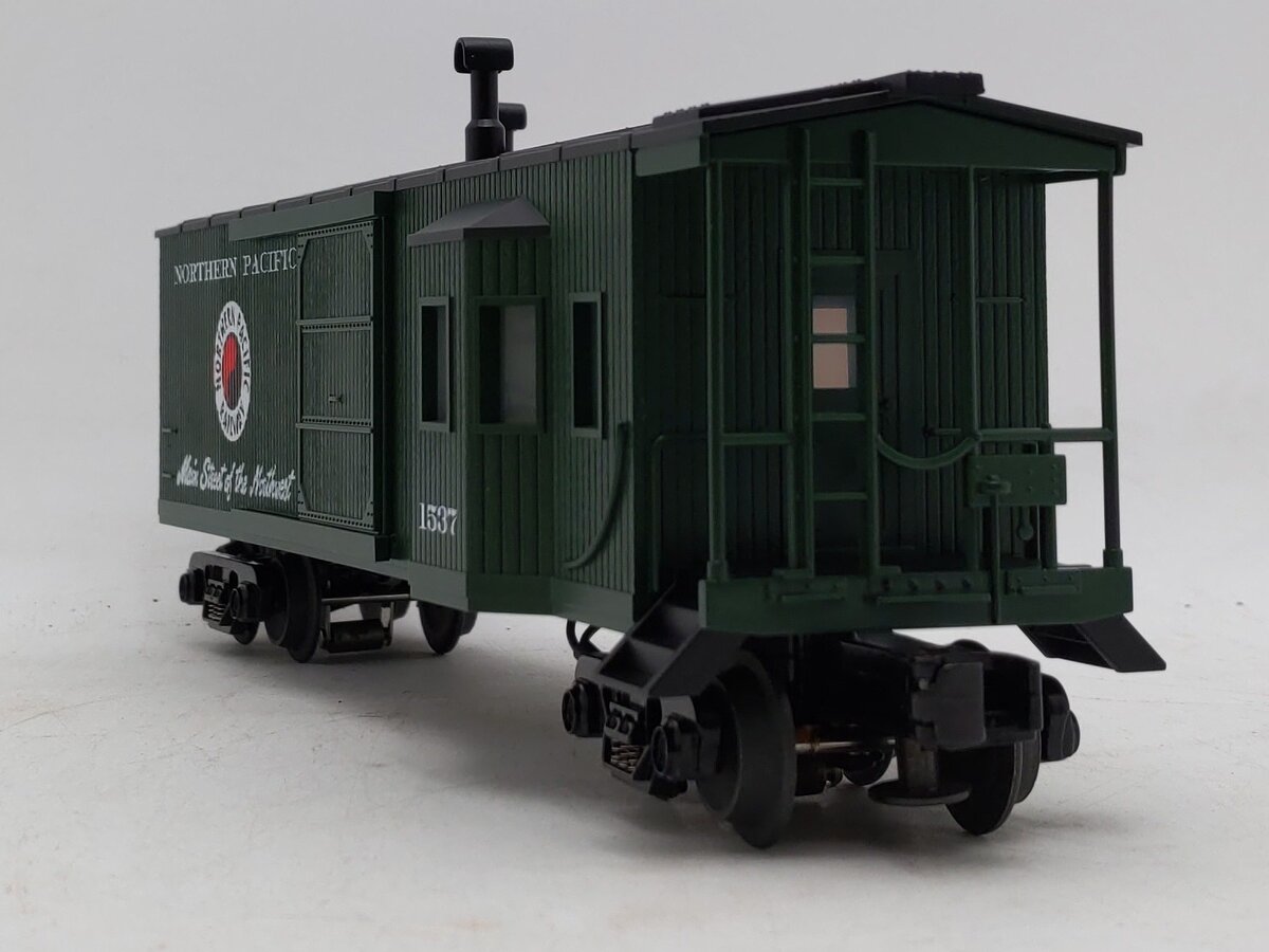 MTH 30-7725 O Gauge Northern Pacific Work Caboose with Bay Window LN/Box