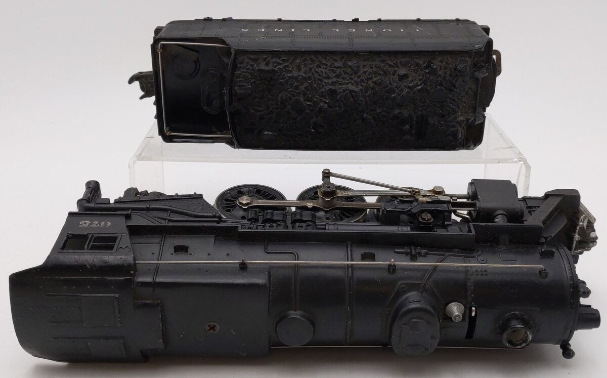 Lionel 675 Vintage O 2-6-2 K-4 Pacific Diecast Steam Locomotive & 2466WX Tender