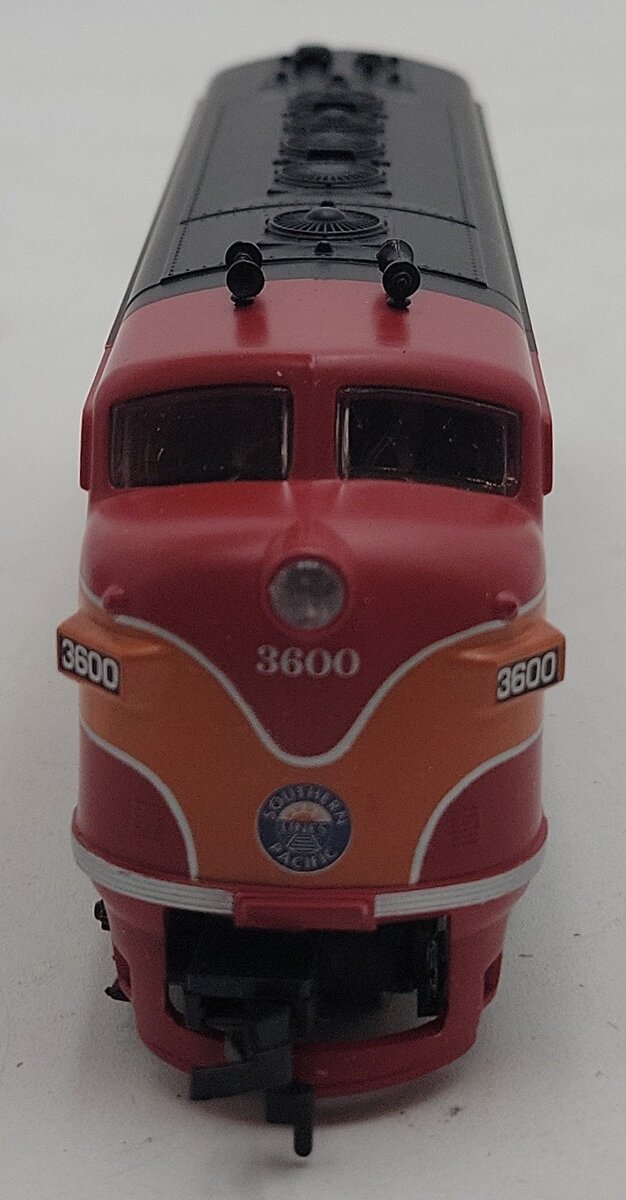 Mantua 423-011 HO Southern Pacific F-7A Diesel Locomotive #3600 LN/Box