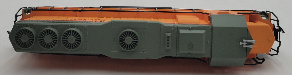 Bachmann 866 HO Scale Union Pacific GP-40 Diesel Locomotive #866 LN/Box