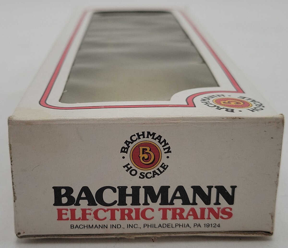 Bachmann 866 HO Scale Union Pacific GP-40 Diesel Locomotive #866 LN/Box
