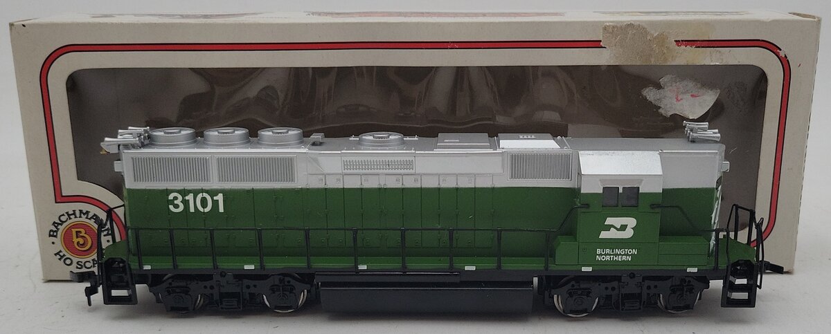 Bachmann 41-0612-03 HO Burlington Northern EMD GP50 Diesel Locomotive #3101 LN/Box