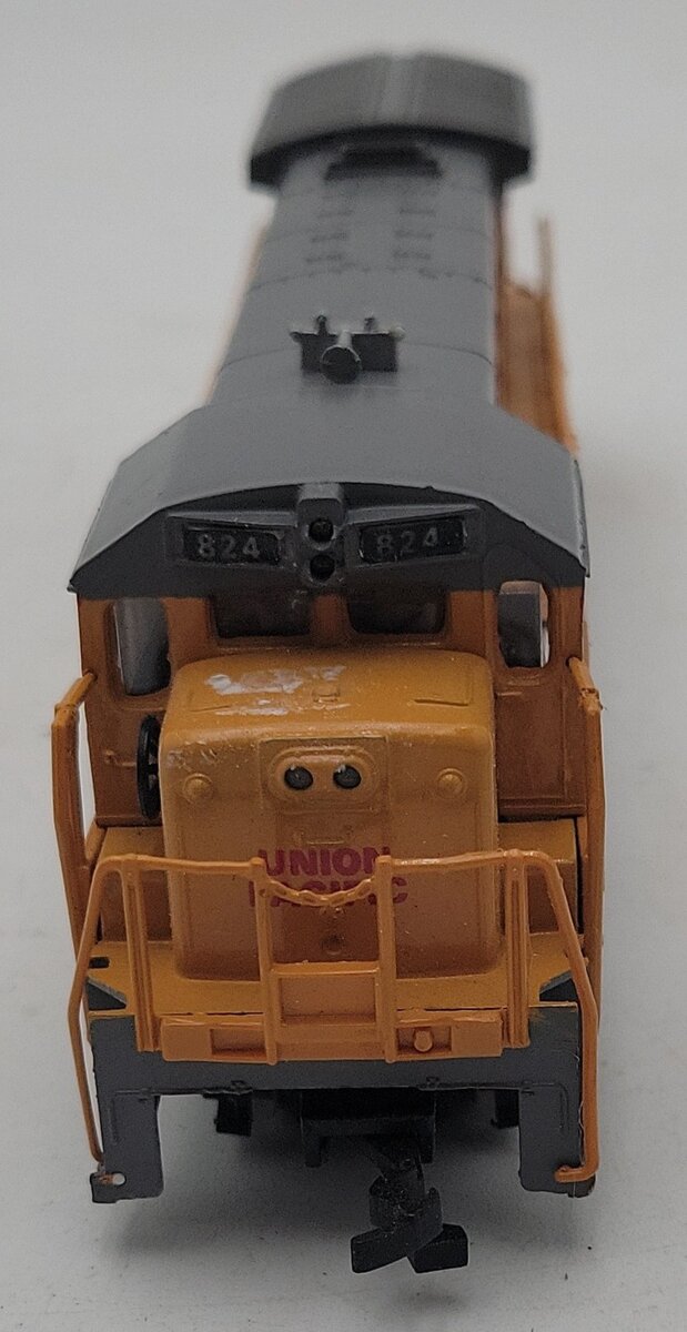 Bachmann 0625 HO Union Pacific GE U36B Diesel Locomotive #824 VG/Box