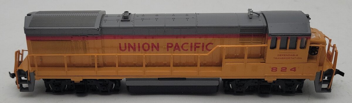 Bachmann 0625 HO Union Pacific GE U36B Diesel Locomotive #824 VG/Box