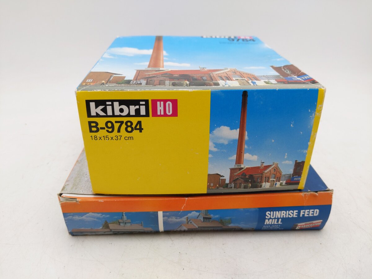 Walthers and Other HO Scale Assorted Building Kits [2] EX/Box