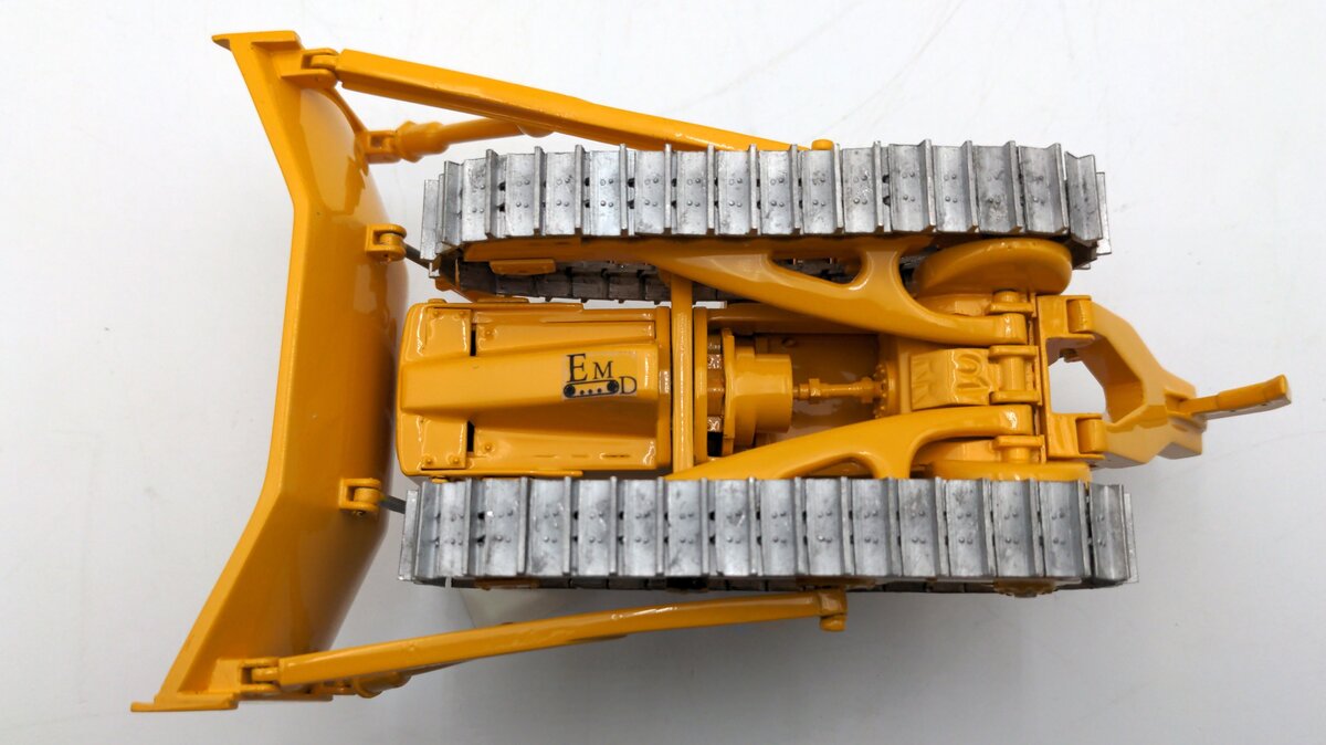 EMD N097 1:50 Scale D9 Dozer w/ Kelly Ripper EX/Box