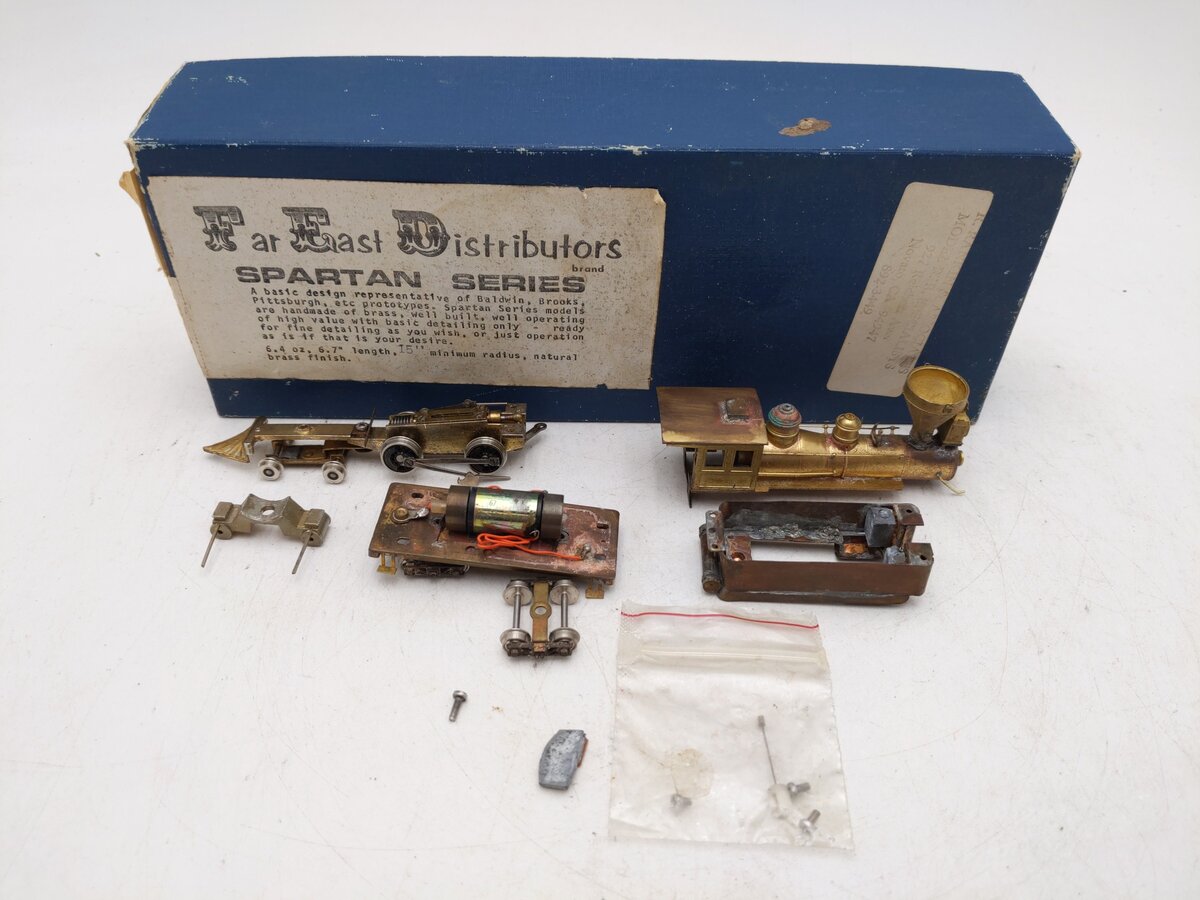 Far East Dist. 4402 HOn3 Brass 4-4-0 Steam Locomotive & Tender -Unpainted VG/Box