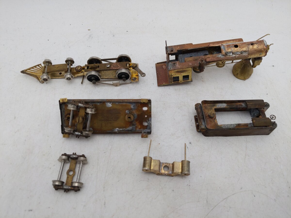 Far East Dist. 4402 HOn3 Brass 4-4-0 Steam Locomotive & Tender -Unpainted VG/Box