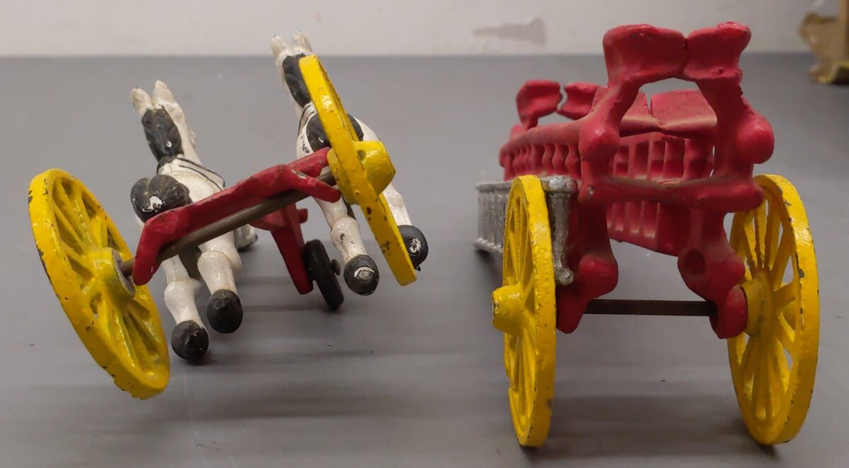Vintage Cast-iron Horse & Fireman Carriage