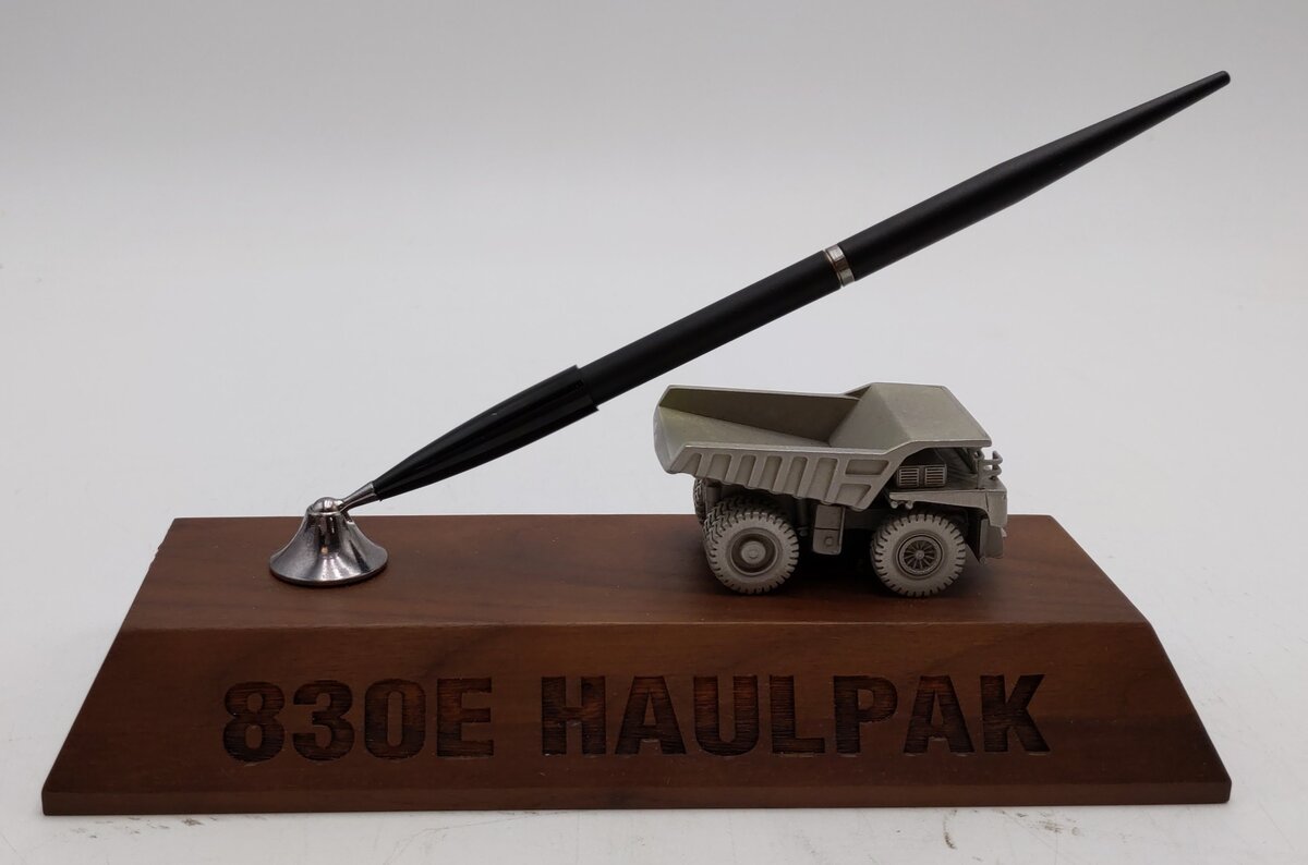 Precision Pewter-Craft 1:100 Pewter 830E Haulpak Desk Pen & Display JHM CO. EX/Box
