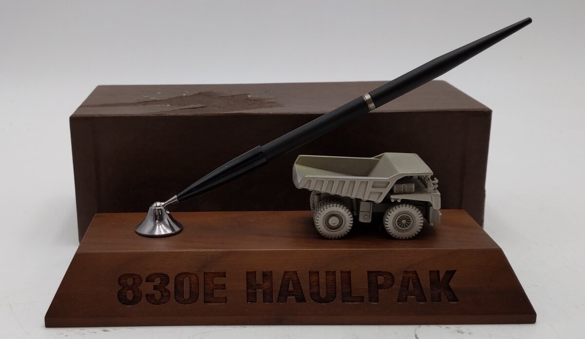 Precision Pewter-Craft 1:100 Pewter 830E Haulpak Desk Pen & Display JHM CO. EX/Box