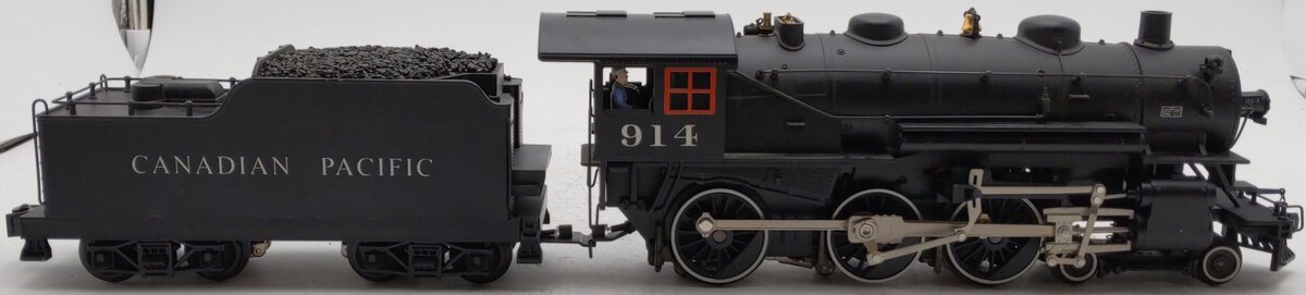 Lionel 6-11202 CP 4-6-0 Ten-Wheeler Steam Locomotive and Tender #914 EX/Box