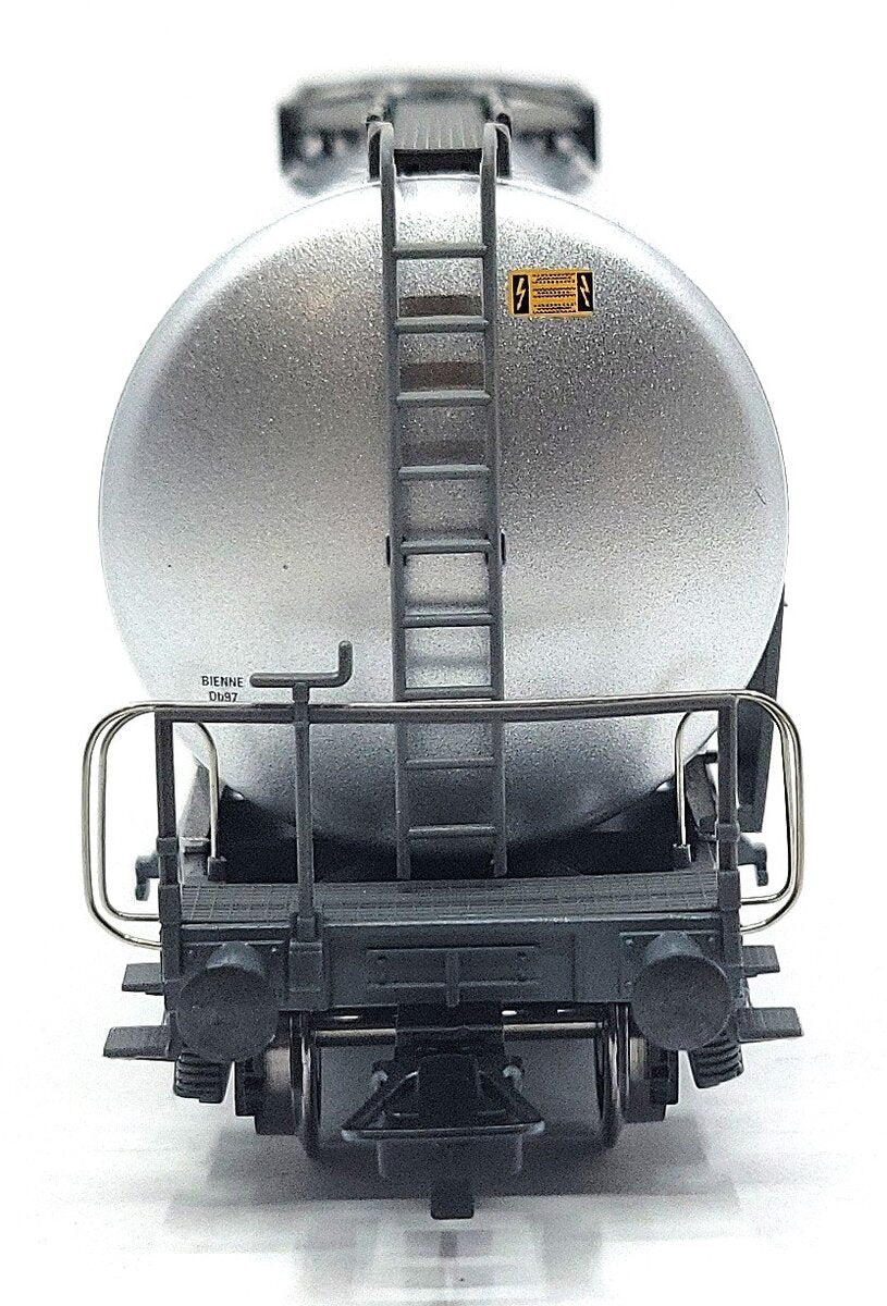 HAG 382 HO Scale SBB Shell Tank Car LN/Box