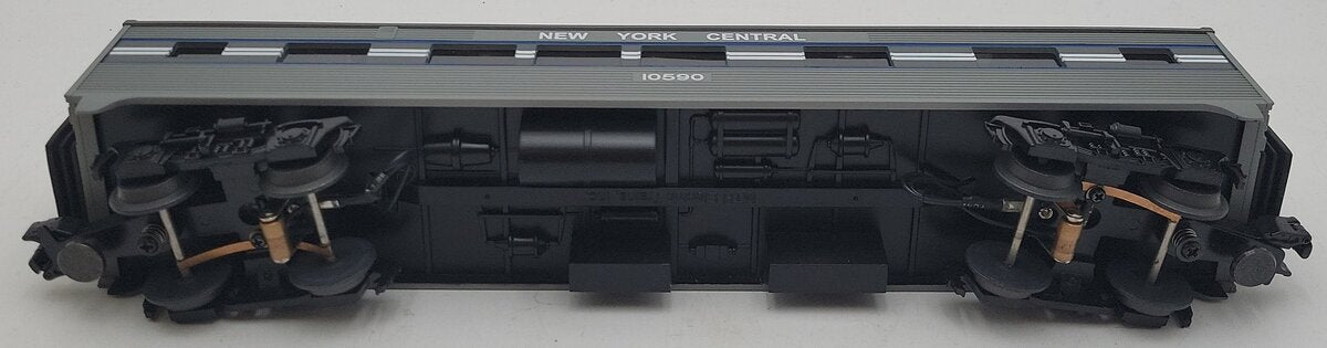 MTH 30-6022 O New York Central Streamlined Vista Dome Car #10590 LN/Box