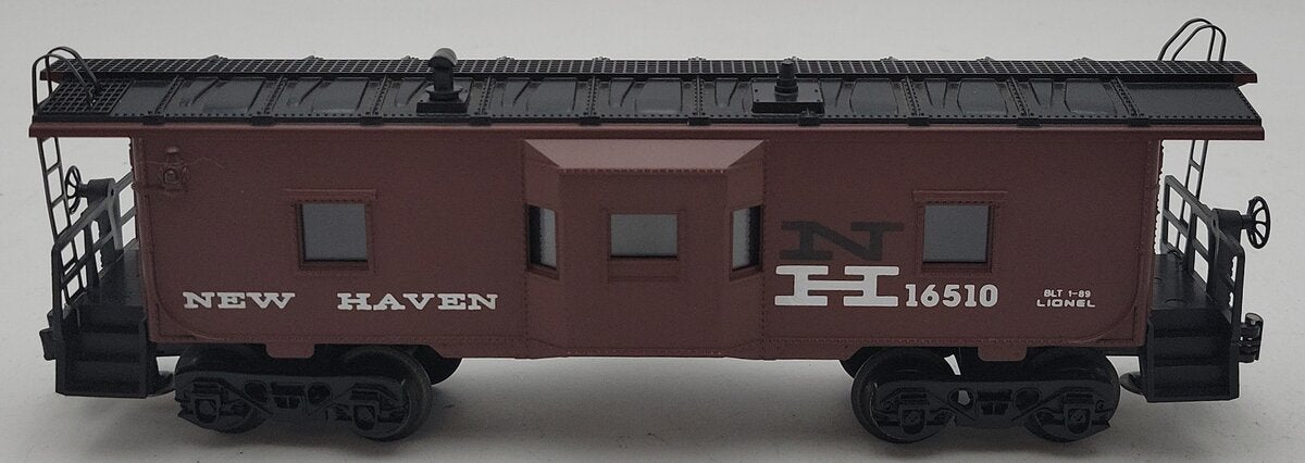 Lionel 6-16510 O New Haven Bay Window Caboose with Lighted Interior #16510 EX