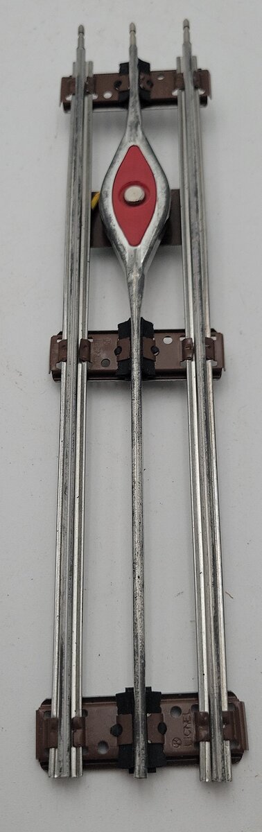 Lionel 6-5149 O27 Scale Remote Control Uncoupler Track EX/Box