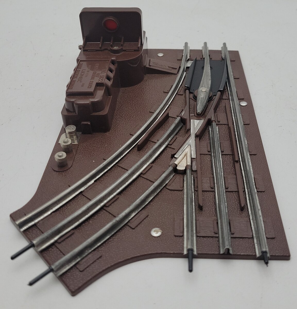 Lionel 6-5122 027 Right Hand Remote Control Switch Turnout EX/Box