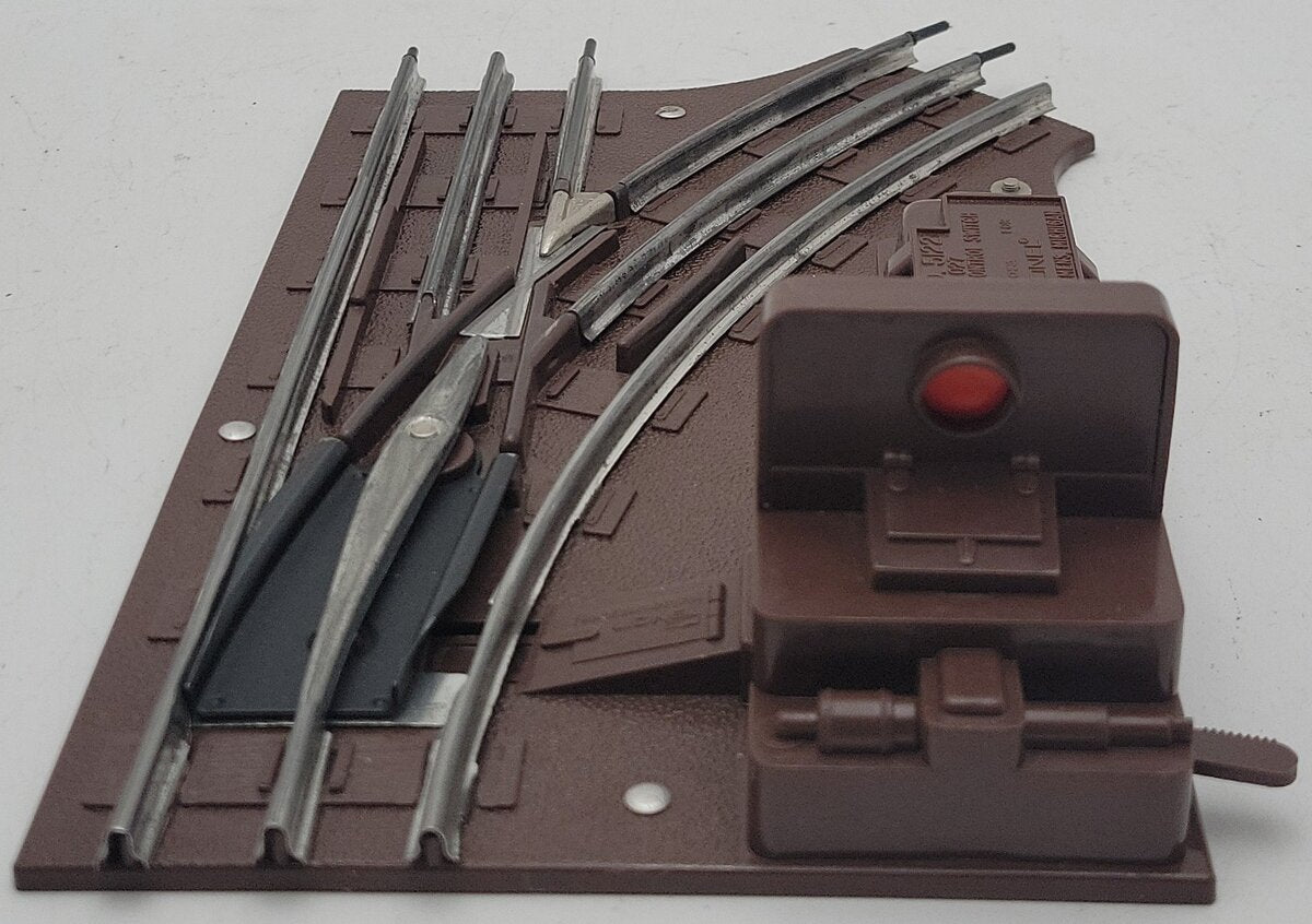Lionel 6-5122 027 Right Hand Remote Control Switch Turnout EX/Box