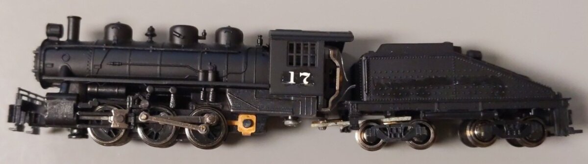 Bachmann 50598 N Unlettered USRA 0-6-0 Switcher Steam Locomotive and Tender #17 EX/Box