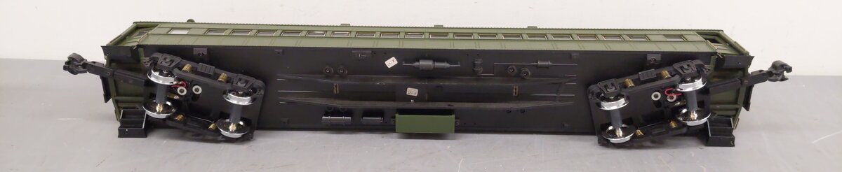 Aristo-Craft 31300 G Undecorated Heaveyweight Pullman Green with Metal Wheels  EX/Box